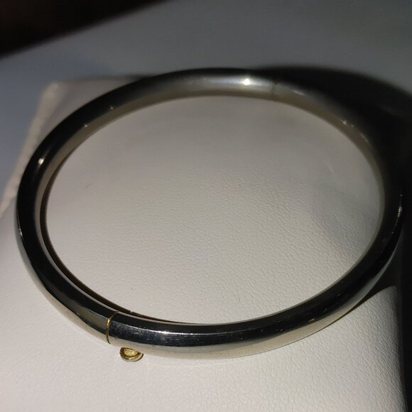 1950s White Silver Tone Bangle Bracelet Vintage Polished Brushed Hinged Clasp - Picture 8 of 12